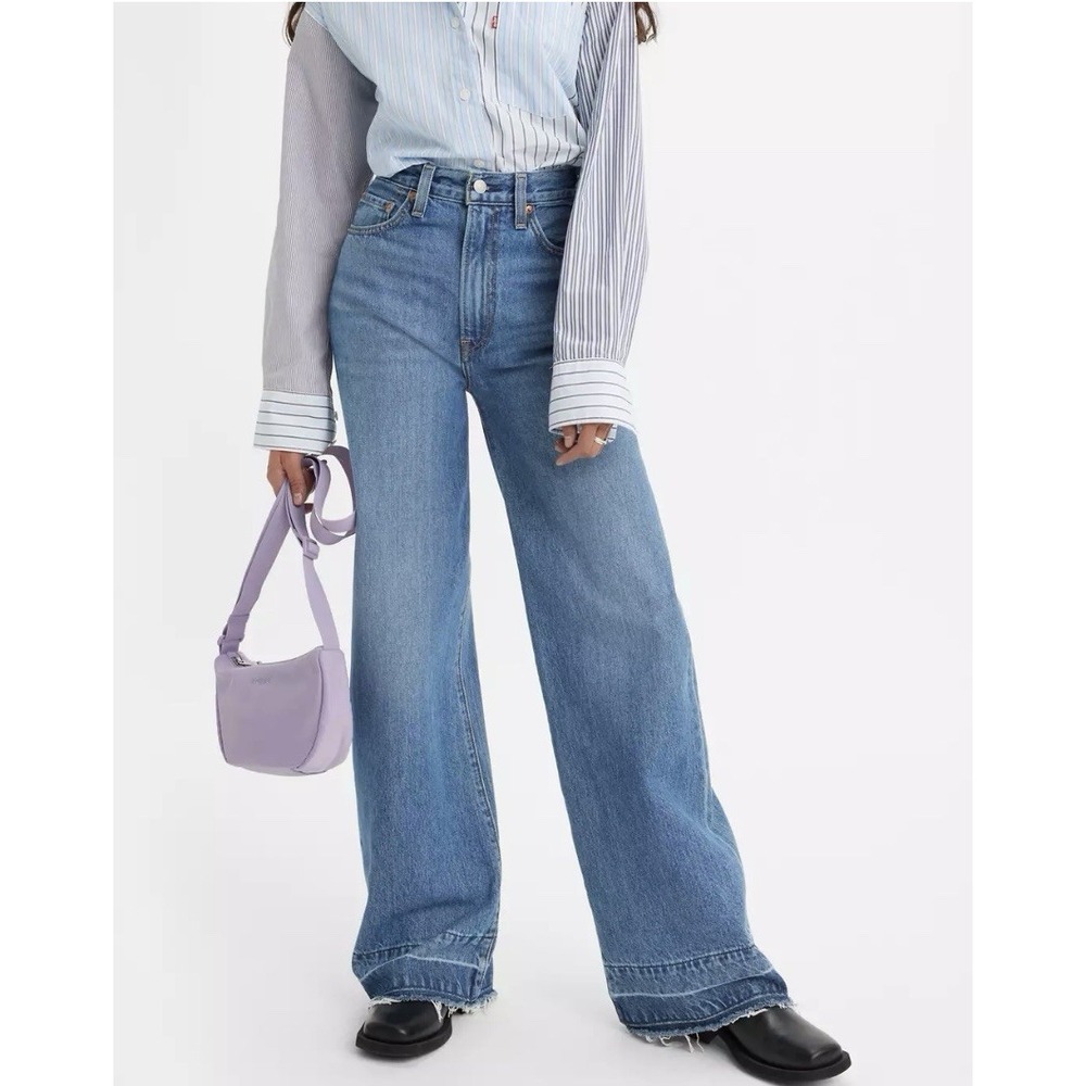 Levi's Premium Ribcage‎ Wide Leg Womens Jeans 34x30 High Rise